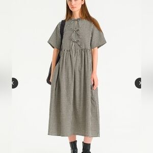 Sadie Ribbon Back Dress, Black